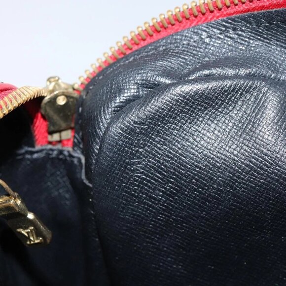 LOUIS VUITTON Epi Trocadero 23 Shoulder Bag Red - Picture 11 of 16